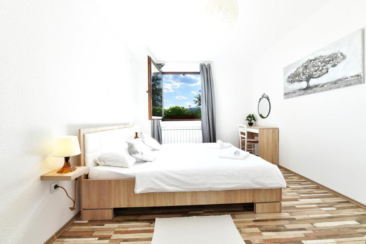 Holiday Home Ostrun 拉科维察 外观 照片