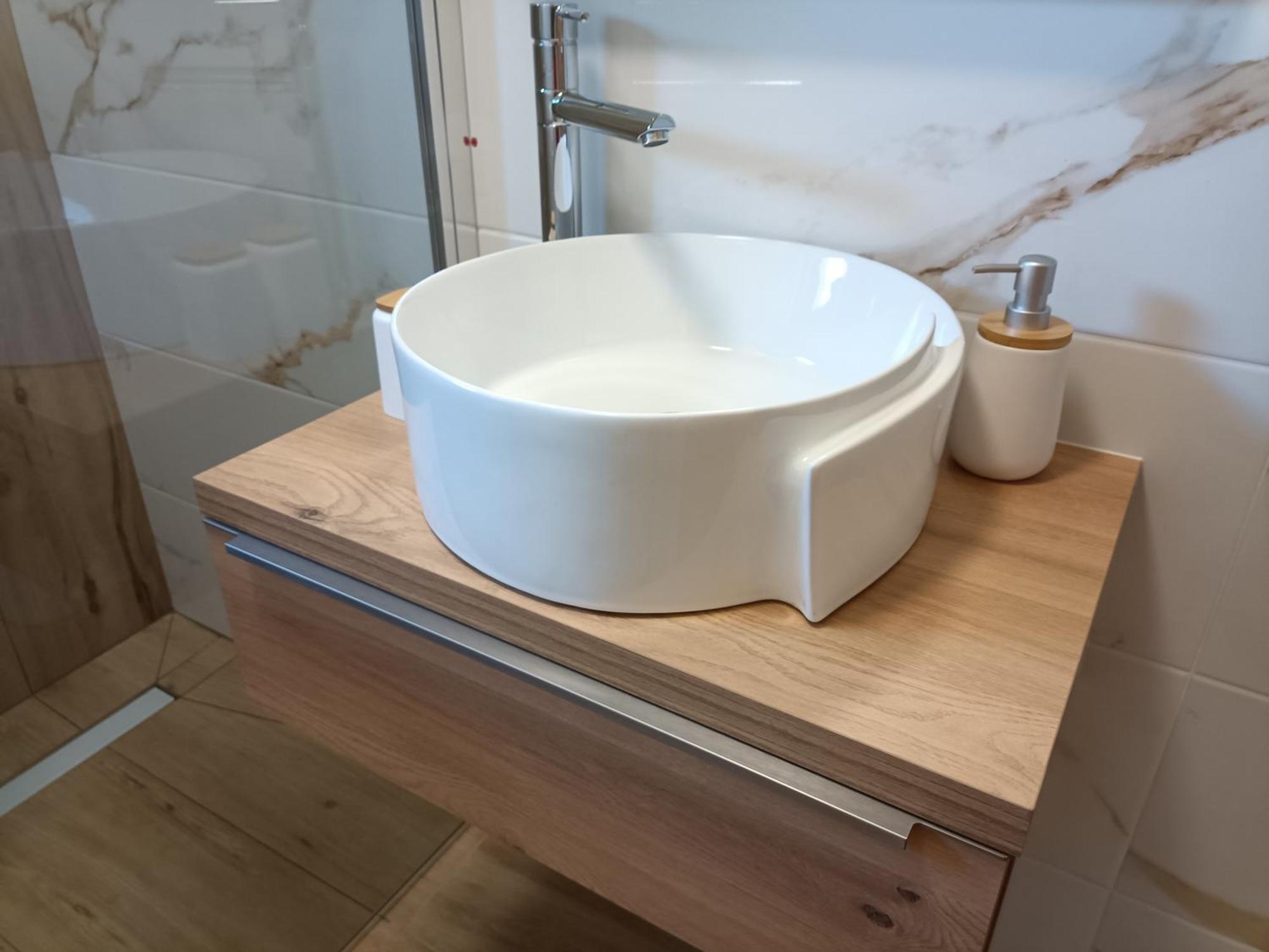 Holiday Home Ostrun 拉科维察 外观 照片